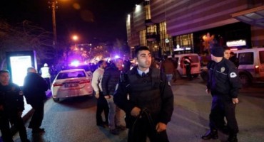 Pucnjava u blizini američke ambasade!