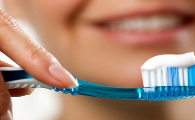 Uništava zube: Glavni uzrok štetne navike koju ima svaki drugi čovjek