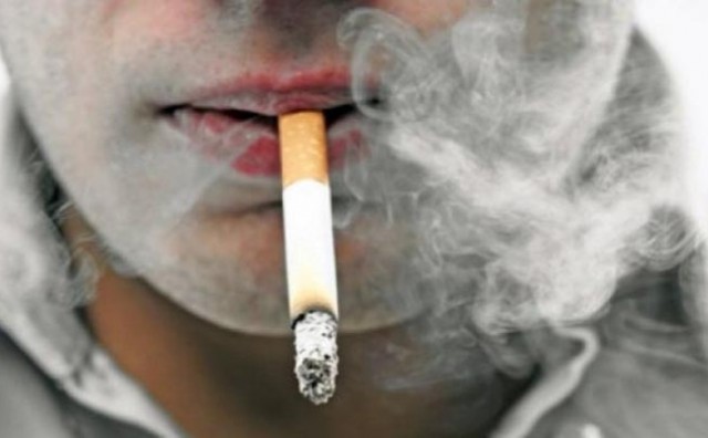 Novi zakon: Zabrana pušenja u svim zatvorenim prostorijama, javnom prijevozu, vozilima