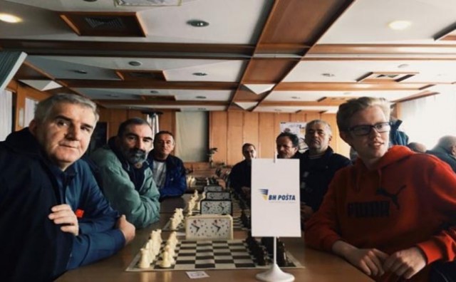 Milan Vukić pobjednik 25. božićnog šahovskog turnira HKD Napredak