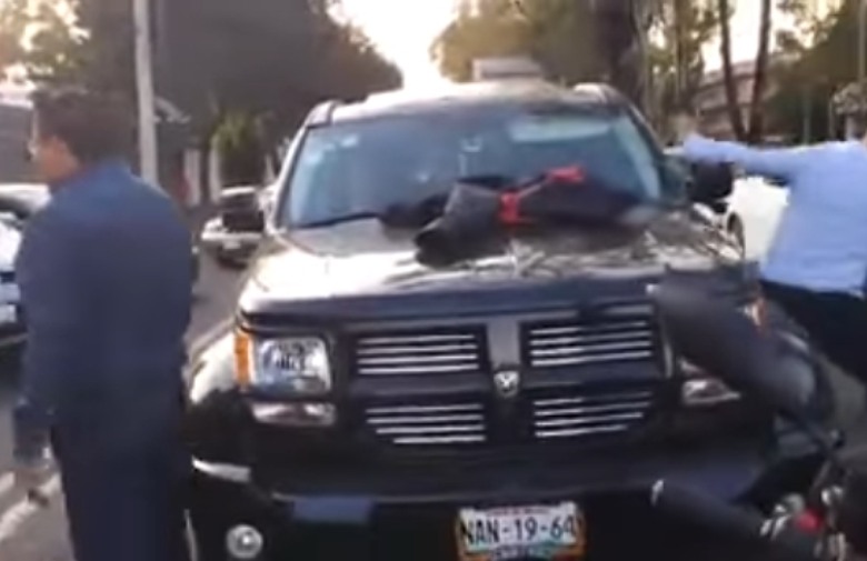 Toliko je podivljao kad je vidio suprugu s drugim da ga se ni policija nije usudila zaustaviti