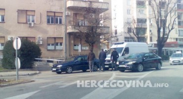 Mostar: Prometna nesreća kod kirurgije 