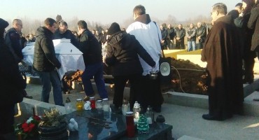 Posavina u suzama: Neraskidivo prijateljstvo djevojaka završilo tragedijom i zajedničkom smrću 