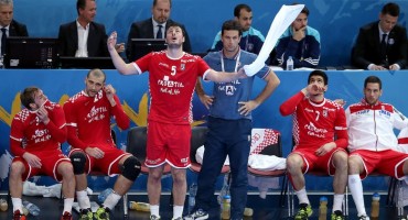 Izbornik je uništio Duvnjaka!