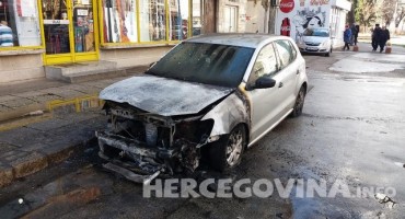 Mostar: U Splitskoj ulici gorio automobil
