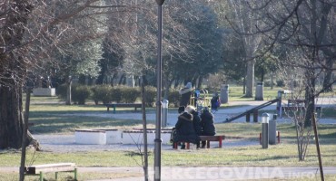 I 20 minuta je dovoljno: Zašto biste poslije posla trebali sjesti u park?