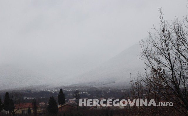 snijeg, Mostar, zahlađenje, meteo alarm, vrijeme, Snažno nevrijeme, zimsko vrijeme, snježno nevrijeme, meteoalarm, Hercegovina, vremenska prognoza, vremenska prognoza