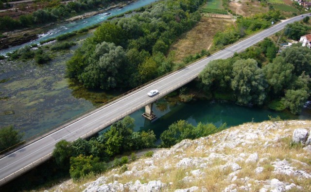 Hercegovinu ne čine samo kamen i krš, tu su i plodna područja bogata vodom, rijekama, umjetnim i prirodnim jezerima