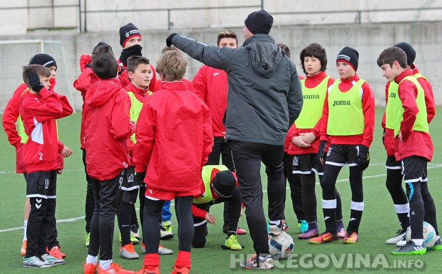 Mladi nogometaši Academice iz Sarajeva na pripremama u Međugorju