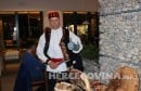 Ante Reljanović iz tvrtke Baba delicije predstavio pršut u Međugorju