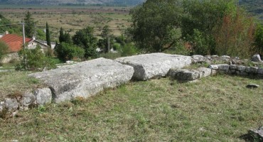 Priče iz Hercegovine: Knezovi, kardinal, biskup, uskoci i sveci