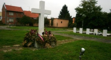 Sramota – spomenici koji veličaju krvnika, a omalovažavaju žrtvu