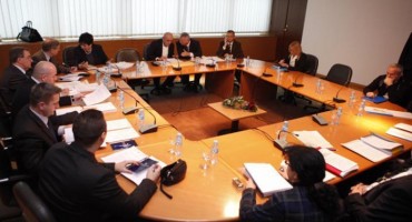 Prihvaćen Prijedlog zakona o izmjeni Zakona o plaćama i naknadama u institucijama BiH