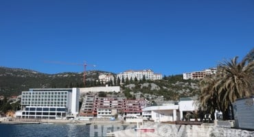 Neum, sunce, Živko Matuško, blokada, Neum