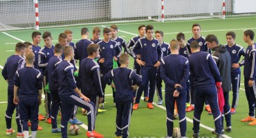 Omladinski igrači u kampu uspješno obavljaju pripreme