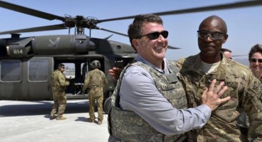 Američki general prostitutke plaćao vladinim karticama