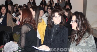 Mostar: Marina Radoš predstavila svoju drugu knjigu pod nazivom 'Dosjei'