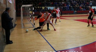 MNK Zrinjski-MNK Stari Grad   4:4  (0:2)