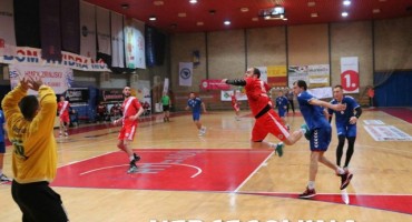 HMRK Zrinjski-RK Derventa 28:22 (14:8)