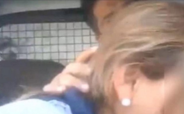 Policajka snimala kako oralno zadovoljavala kolegu, snimka dospjela u javnost