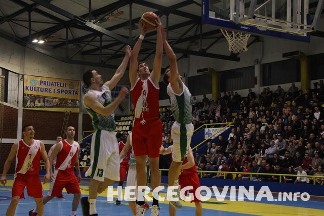 KK Kakanj-HKK Zrinsjki 71:75