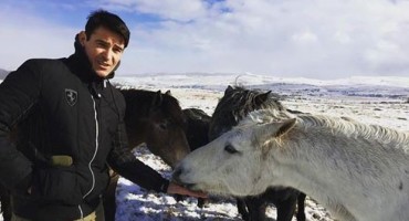 Livno: Gorana Višnjića oduševili divlji konji na Kruzima