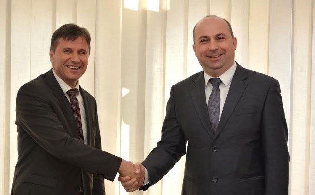 Fadil Novalić, Denis Lasić