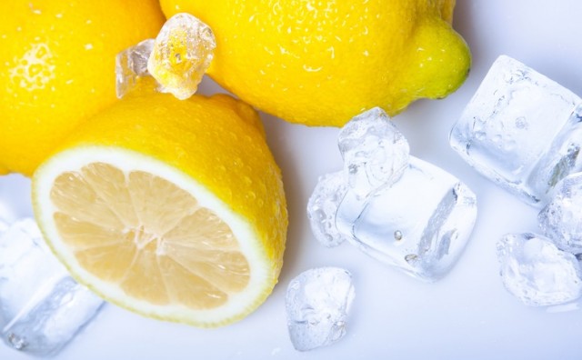 3 razloga zašto ga morate isprobati zamrznuti limun