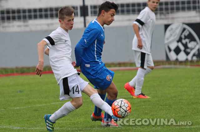 Pioniri Dinama slavili protiv Marsonije u polufinalu kupa