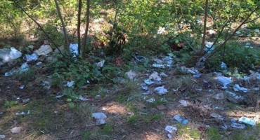 Mostar: ‘Trimuša’ kao deponija smeća i otpada 