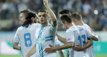 Lider prvenstva napada Bijele i titulu u posebnom dresu