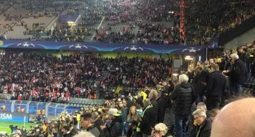 Pogledajte što su napravili navijači Monaca kada su čuli za bombaški napad