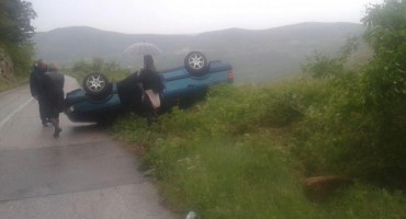 Mostar: Majka i kći s vozilom umalo sletjele u provaliju 