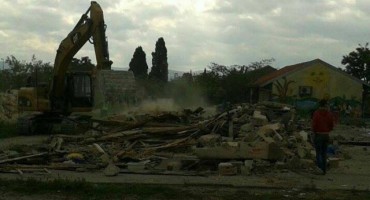 Mostar: U potpunosti porušeno romsko naselje u Južnom logoru