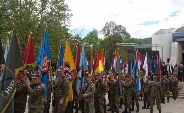 Mladež HDZ BIH prisustvovala obilježavanju 25. obljetnice utemeljenja HVO u Čapljini i Mostaru