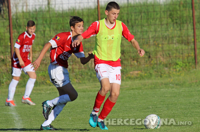 Pioniri Veleža ponovo uvjerljivi, predpioniri Blagaja preokretom do pobjede nad Veležom
