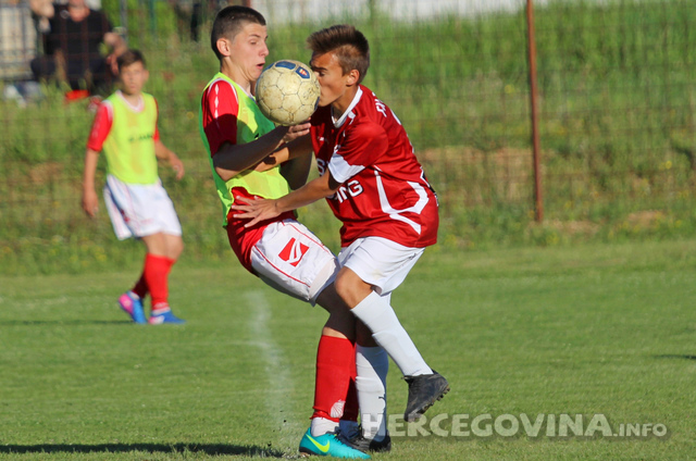 Pioniri Veleža ponovo uvjerljivi, predpioniri Blagaja preokretom do pobjede nad Veležom