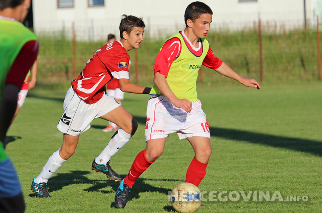Pioniri Veleža ponovo uvjerljivi, predpioniri Blagaja preokretom do pobjede nad Veležom