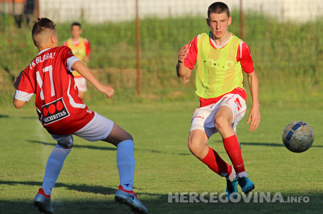 Pioniri Veleža ponovo uvjerljivi, predpioniri Blagaja preokretom do pobjede nad Veležom