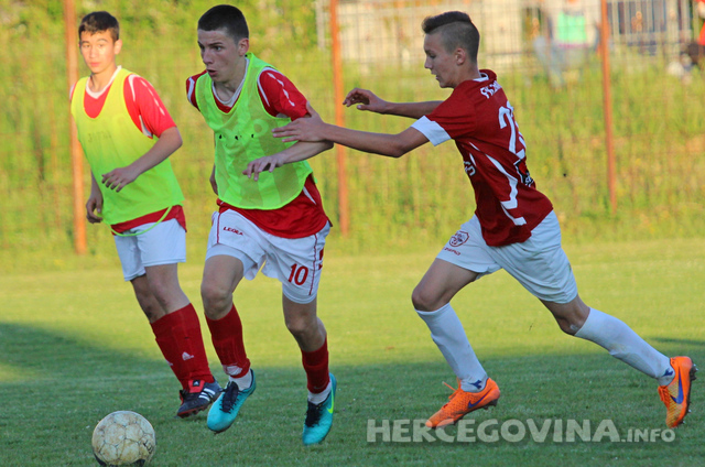 Pioniri Veleža ponovo uvjerljivi, predpioniri Blagaja preokretom do pobjede nad Veležom