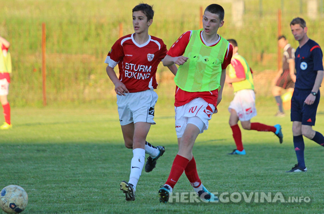 Pioniri Veleža ponovo uvjerljivi, predpioniri Blagaja preokretom do pobjede nad Veležom