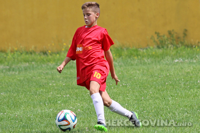 Predpioniri Branitelja uvjerljivi, pioniri Bjelopoljca zaustavili vodeći Branitelj