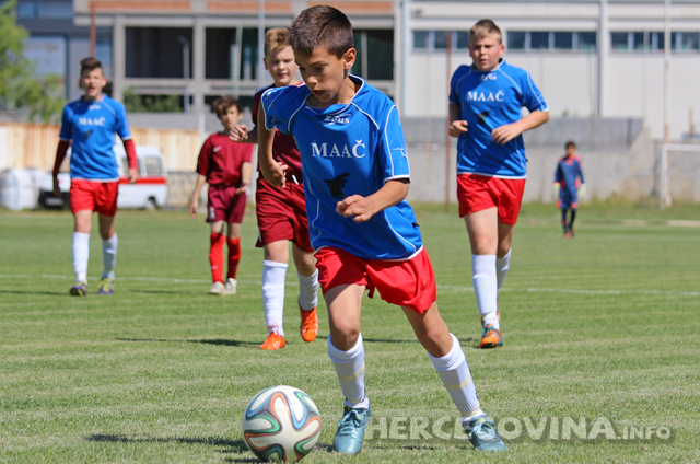 Pioniri i predpioniri Branitelja uvjerljivim pobjedama proslavili ulazak u prvu ligu