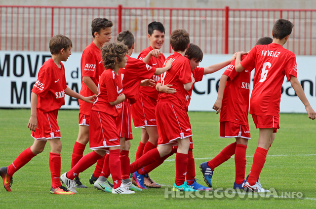 Pioniri Veleža sedmicom Brotnju nastavili borbu za prvaka, pobjeda predpionira Veleža