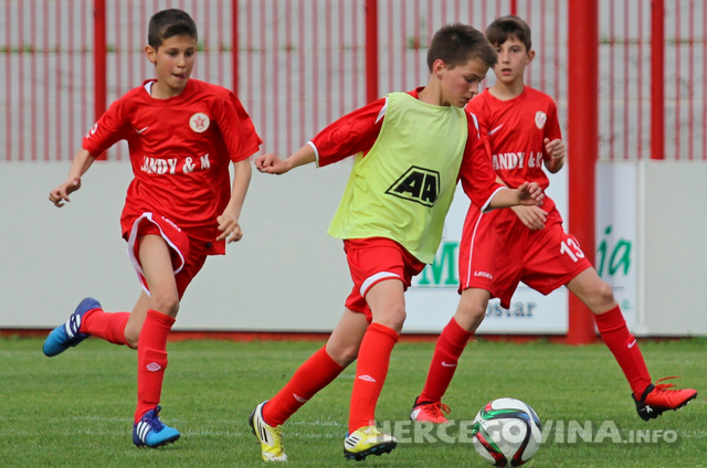 Pioniri Veleža sedmicom Brotnju nastavili borbu za prvaka, pobjeda predpionira Veleža