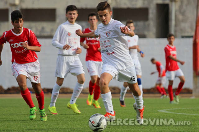 Pioniri Veleža sedmicom Brotnju nastavili borbu za prvaka, pobjeda predpionira Veleža