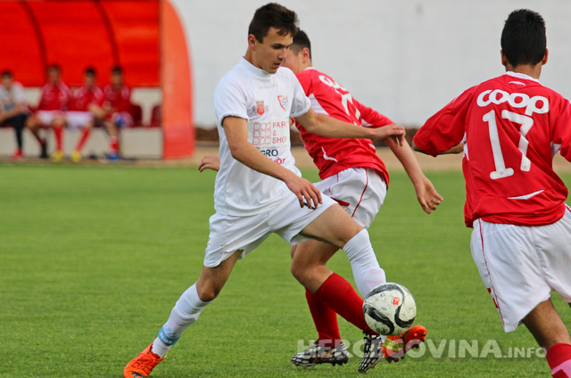 Pioniri Veleža sedmicom Brotnju nastavili borbu za prvaka, pobjeda predpionira Veleža
