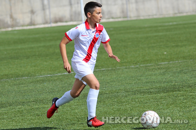 Pioniri Zrinjskog pobjedom nad Igmanom vratili se na vrh tablice, predpioniri uvjerljivi