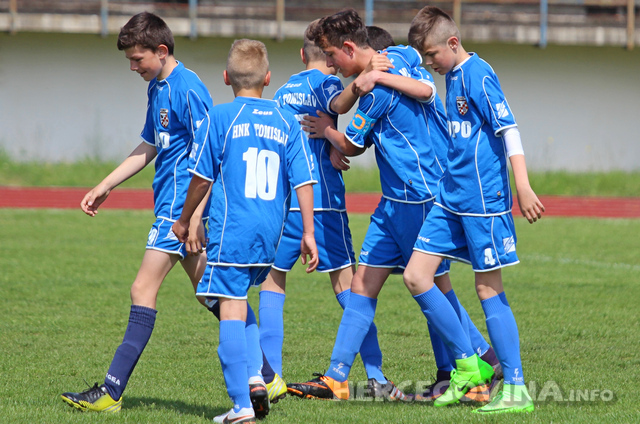 Pioniri i početnici Tomislava pobjedama u Ljubuškom nastavljaju utrku za doigravanje