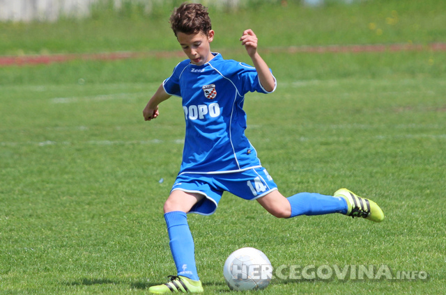 Pioniri i početnici Tomislava pobjedama u Ljubuškom nastavljaju utrku za doigravanje